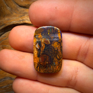 🔨 AUCTION 🔨 22.8cts - Tribal Queensland Boulder Opal from Yowah