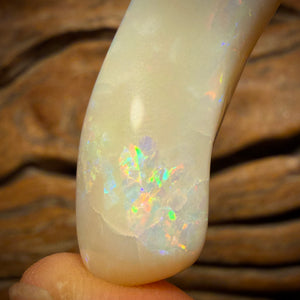 🔨 AUCTION 🔨 Reserve 💎 High Roller Banger Auction 💎 43.3cts - South Australian White Opal. Vintage Cut