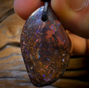 🔨 AUCTION 🔨 No Reserve 34 x 20mm - Drilled Tribal Queensland Boulder Opal Necklace
