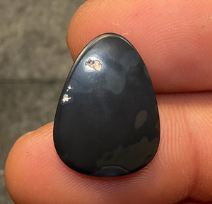 4.9cts - Lightning Ridge Solid Black Opal - Opal Whisperers