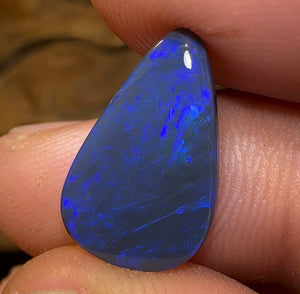 4.3cts - Solid Black Opal from Lightning Ridge - Opal Whisperers