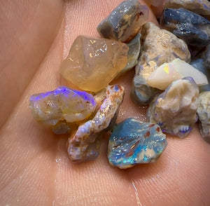 152.8cts - 32x Lightning Ridge Crystal, Dark and Black Opal Rough. Less than $10/piece - Opal Whisperers