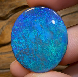 34cts - Large Black Opal from Lightning Ridge. GEM QUALITY - Opal Whisperers