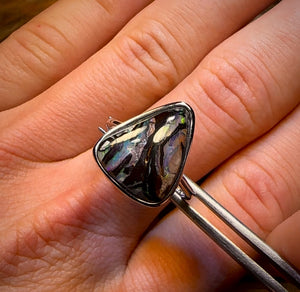 HOT MUMMY Sterling Silver Hand Made- Solid Queensland Boulder Opal Ring With Tribal Magic