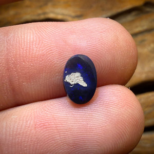 Bargain Card! 1.1cts - Black Opal from Lightning Ridge