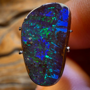 6.2cts - Top Australian Boulder Seam Opal from Winton