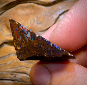 55,1 ct – Rohstück aus einem Boulderopal der Stammesbevölkerung von Queensland