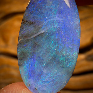 13.7cts - Queensland Boulder Seam Opal. Australian Opal