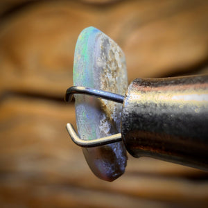 0.65cts - Lightning Ridge Dark Opal