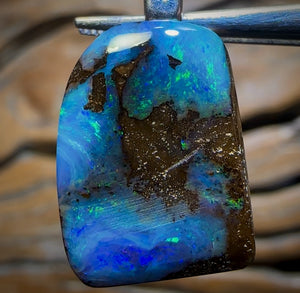 Solid Reef Landscape Queensland Boulder Unisex Opal Pendant