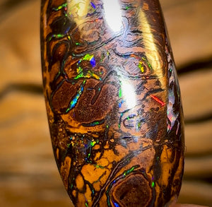 13.6cts - Tribal Queensland Boulder Opal from Yowah. Multicolours!