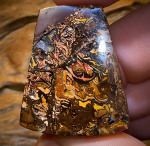 120.5cts - Top Tribal Queensland Boulder Opal. Huge Thick Rare Specimen