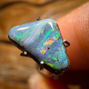 1.8cts - Queensland Boulder Seam Opal. Australian Opal