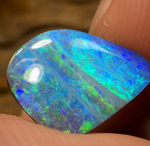 4.4cts - GEM Queensland Boulder Australian Opal - Opal Whisperers