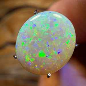 2.5cts - Lightning Ridge Light Opal