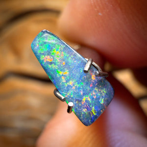 0.6cts - Lightning Ridge Opal Doublet