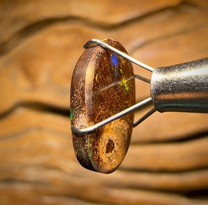 5.3cts - Queensland Boulder “Bright Bubble Band” Opal