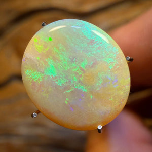 3.8cts - South Australian Light Opal