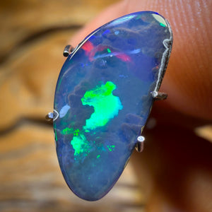 Bargain Banger! 2.9cts - “Suspended Electricity” Australian Black Boulder Seam Opal