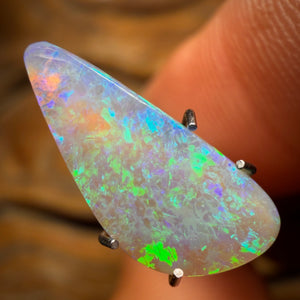 1.6cts - Lightning Ridge Dark Opal
