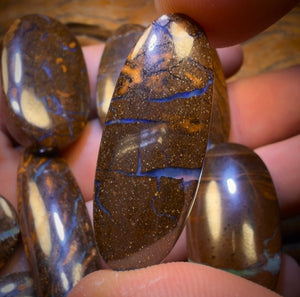 322.6cts - 10x Australian Boulder Seam Opal’s. Wholesale Dealers Parcel
