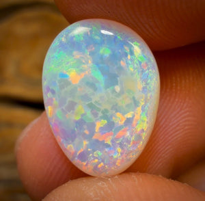5.65cts - BANGER GEM semi crystal quality Yowah opal