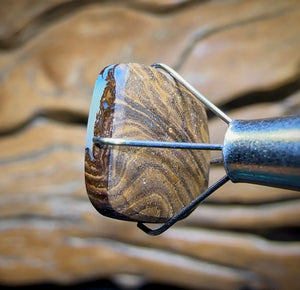 7.3cts - Queensland Boulder Seam Opal