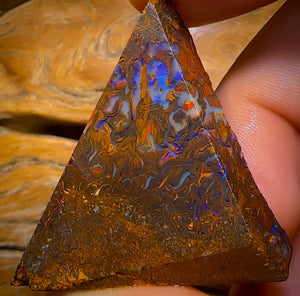 WILDCARD CUTTER!!! 141.8cts - Tribal Yowah Nut Opal Rough Piece. Australian Opal