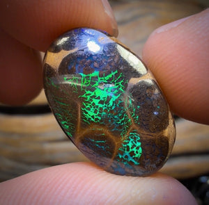 36.9cts - Top Electric Bubbleband Opal Pair. Australian Opal