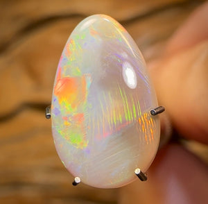 2.2cts - Lightning Ridge Dark Opal
