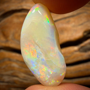 🔨 AUCTION 🔨 Reserve 💎 High Roller Banger Auction 💎 15.5cts - South Australian White Opal “Nugget” Vintage Cut