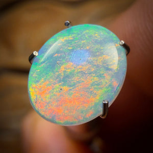 Straight off the bat WILD CARD! 0.9cts - RED Flash Solid South Australian Crystal Opal