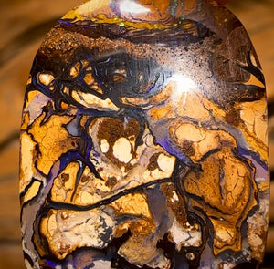 🔨 AUCTION 🔨 15.7cts - Great Tribal Queensland Boulder Opal from Koroit