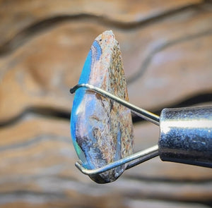 1.8cts - Solid Australian Boulder Pipe Opal - Opal Whisperers