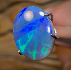 2.1cts - Australian Dark Opal from Lightning Ridge - Opal Whisperers