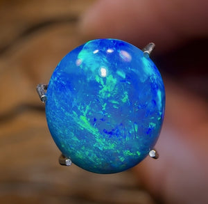 2.7cts - Australian Boulder Opal Doublet