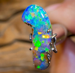 2cts - Vibrant Queensland Boulder Opal - Opal Whisperers
