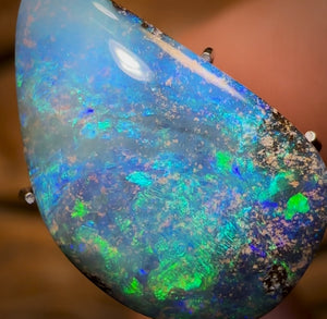 5.95cts - Queensland Boulder Seam Opal Ice AKA Scandinavian Blue