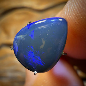 🔨 AUCTION 🔨 No Reserve 3.1cts - Old School Australian Boulder Opal Doublet. RECUTTERS DELIGHT