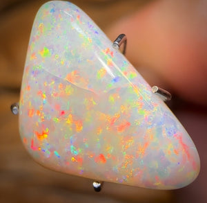 Auction Fall-Through = Your Gain! 🔥 Now More Than 50% Off RRP 🚨 3.3cts - South Australian White Opal