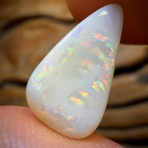 Wildcard! 5.7cts - South Australian White Opal from Coober Pedy