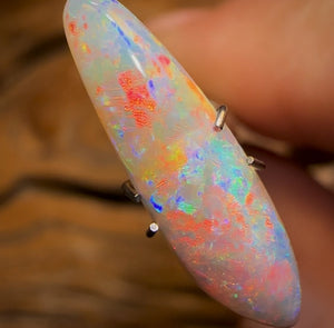 2.65cts - Top Lightning Ridge Light Opal