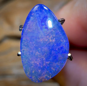 2.25cts - “Electric Shallows” Queensland Boulder Seam Opal