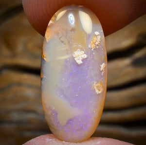 4.75cts - Solid Australian Boulder Pipe Opal