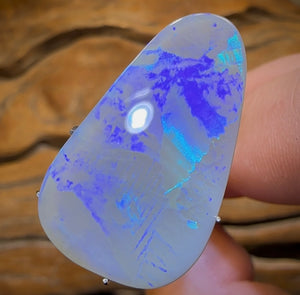 7.4cts - Lightning Ridge Dark Opal - Opal Whisperers
