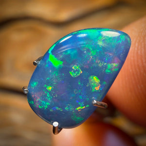 1.6cts - Australian Boulder Opal Doublet