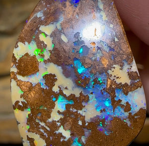 37 x 21mm - Drilled Boulder Opal Necklace. Reef Pattern - Opal Whisperers