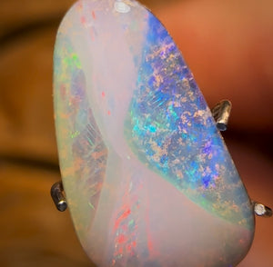 2.25cts - Queensland Boulder Seam Opal