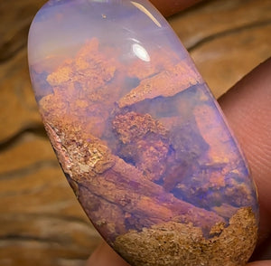 30.4cts - Solid Australian Boulder Pipe Opal