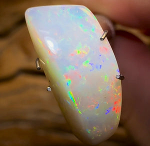 4.6cts - South Australian Light Opal Crystal from Coober Pedy - Opal Whisperers
